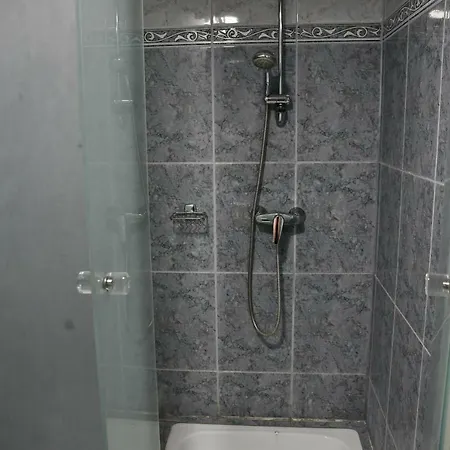 Keseru Volgyi Vendeghaz Guest house *