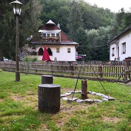 Guest house Keseru Volgyi Vendeghaz Arlo