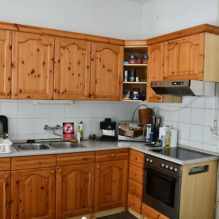 Keseru Volgyi Vendeghaz Guest house